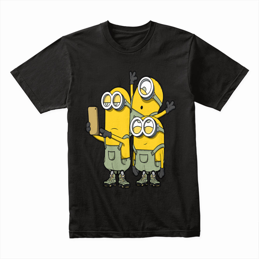 Minion Selfie Squad Tee