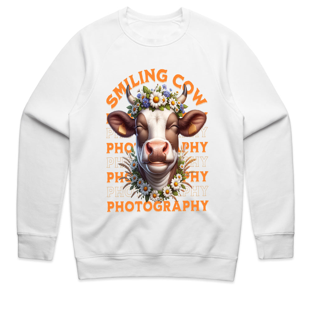 Floral Moo-ment: Smiling Cow Photography Tee
