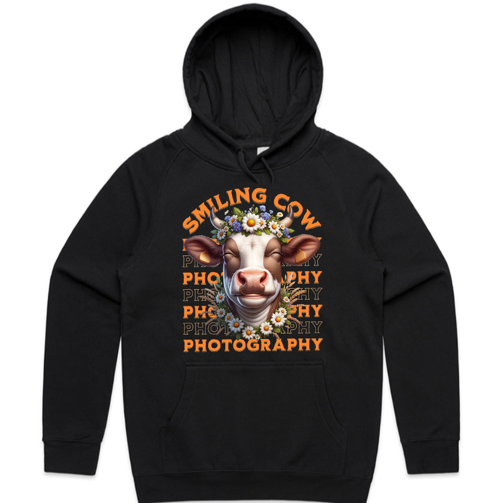 Floral Moo-ment: Smiling Cow Photography Tee