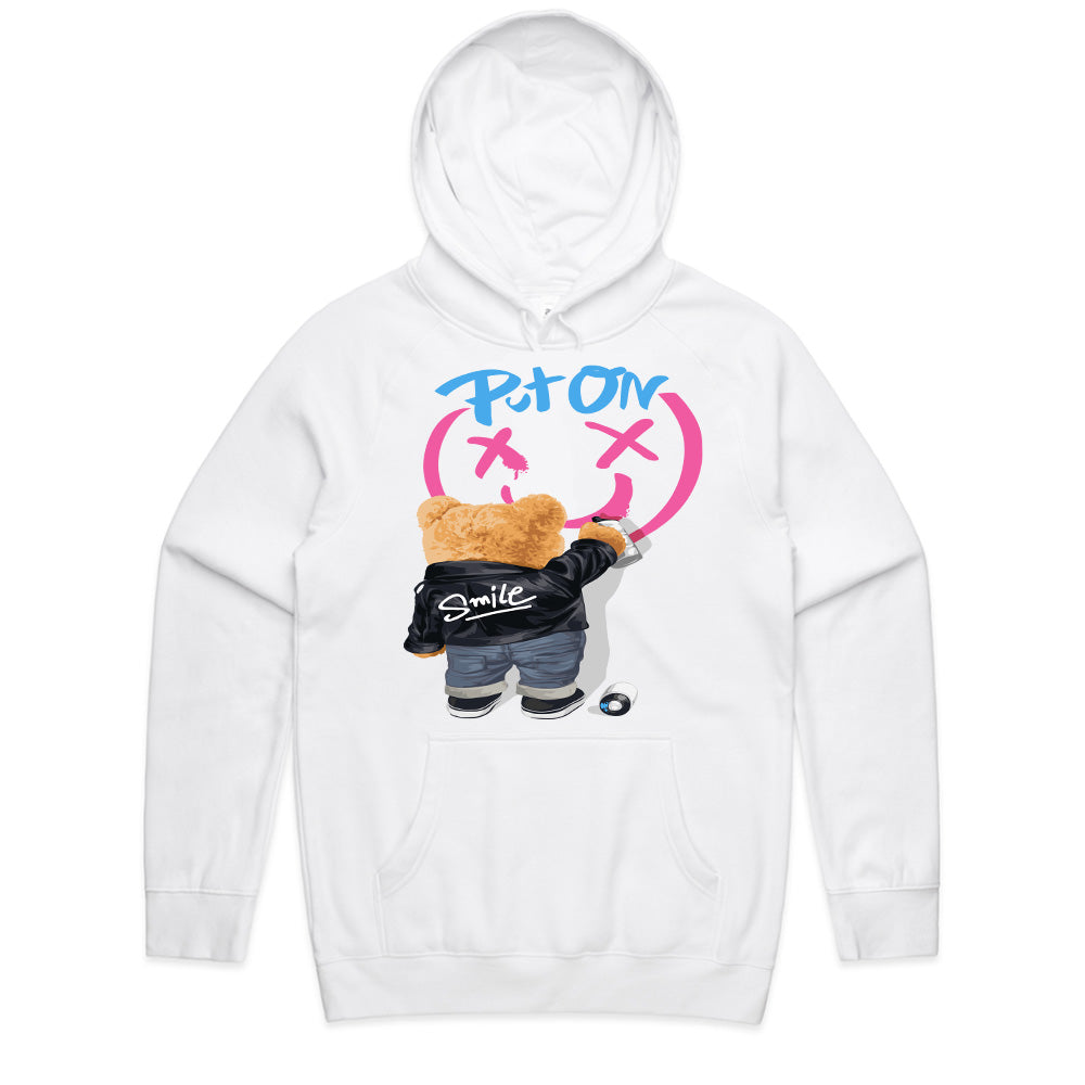 Smile Mode: Street Bear Graffiti Tee