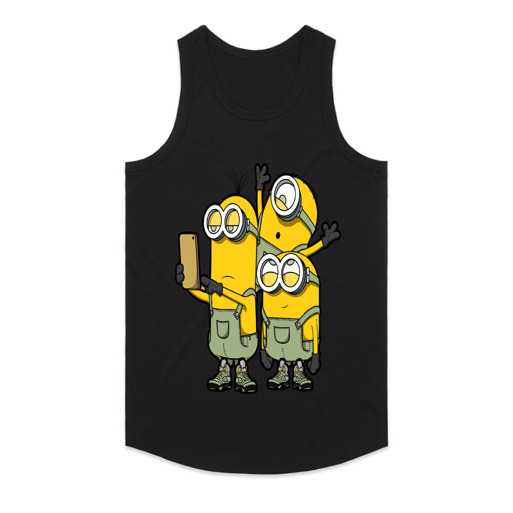 Minion Selfie Squad Tee