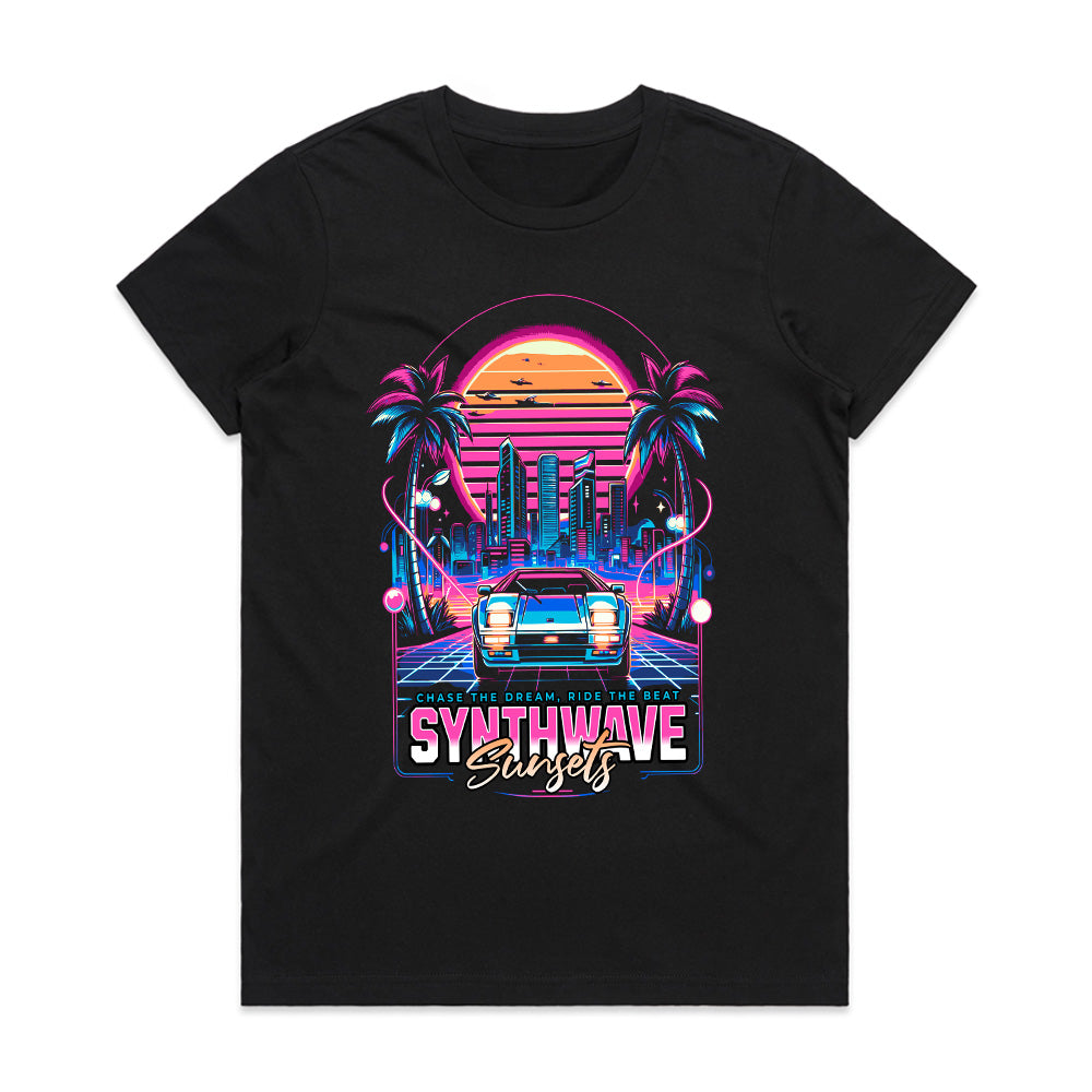 Synthwave Sunsets – Retro Neon Cityscape Vaporwave T-Shirt