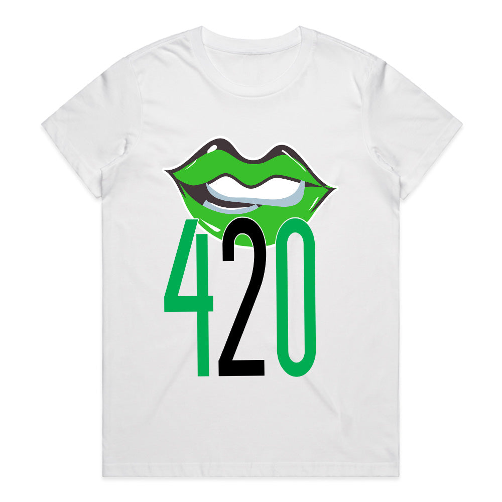 Lip Service: Smoky 420 Kiss Tee