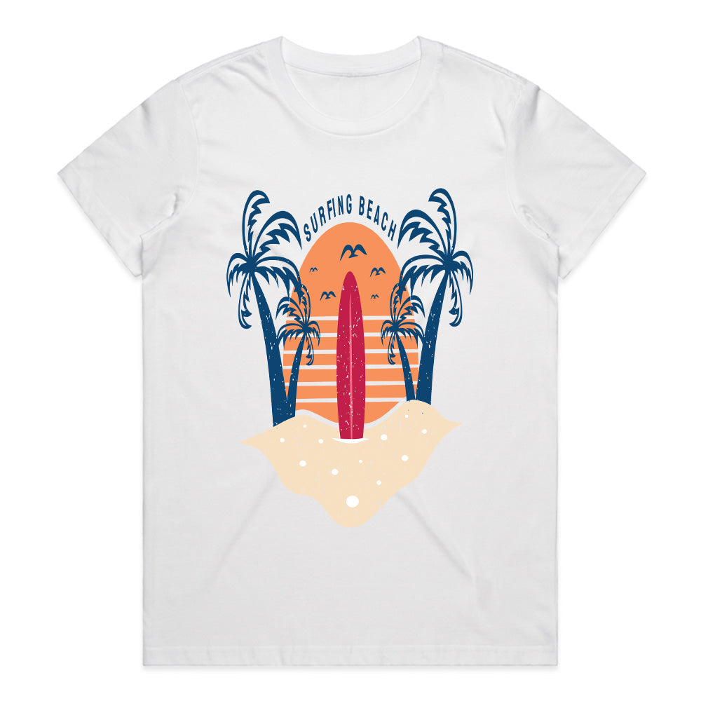 Sunset Shoreline – Surfing Beach Bliss