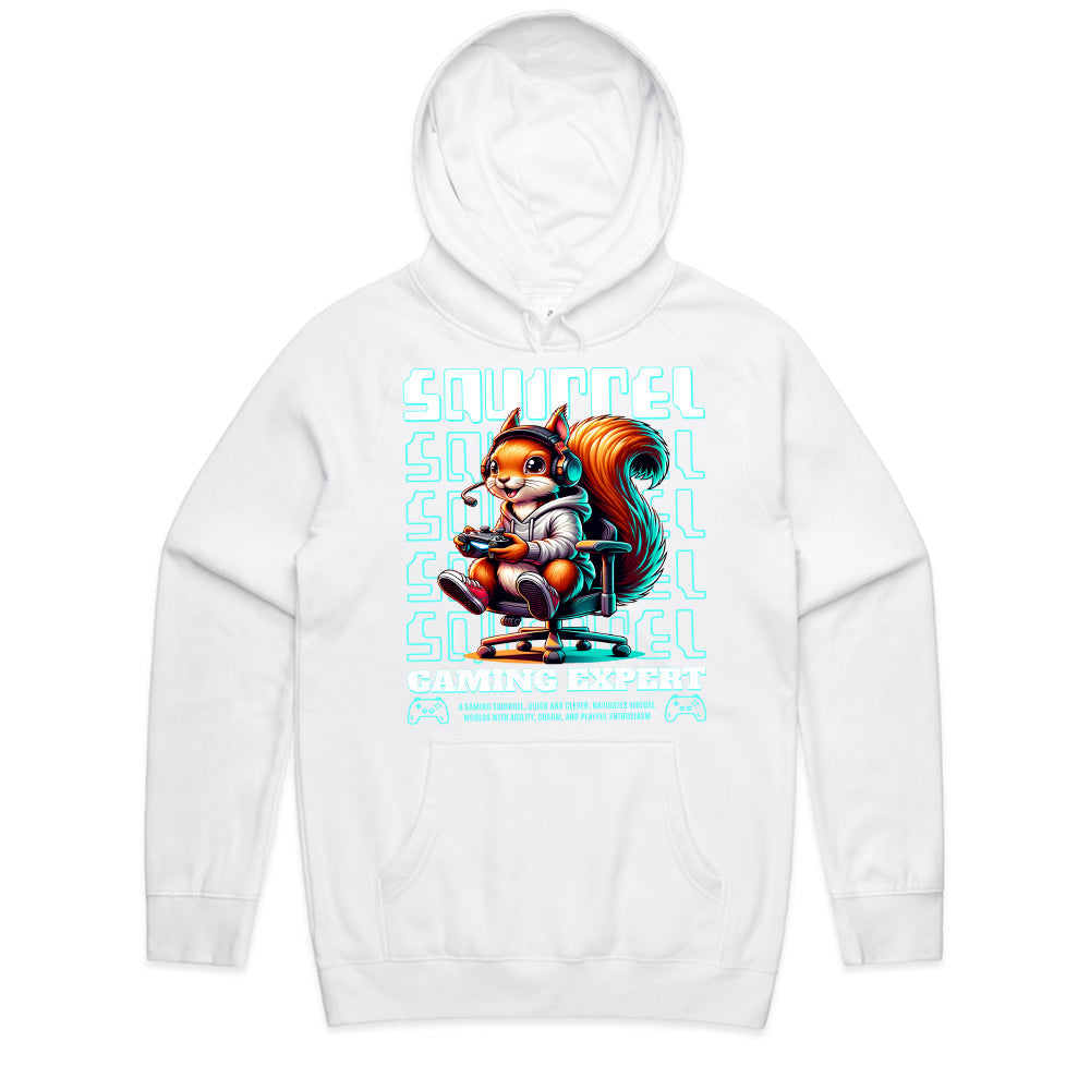 "Squirrel Gaming Expert – Fun Gamer T-Shirt for Quick & Clever Players"