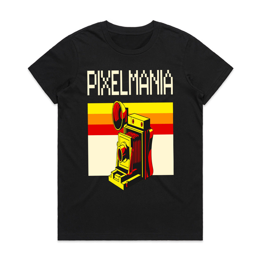 Retro Pixel Mania T-Shirt – Vintage Camera Aesthetic