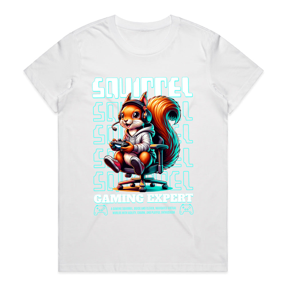 "Squirrel Gaming Expert – Fun Gamer T-Shirt for Quick & Clever Players"