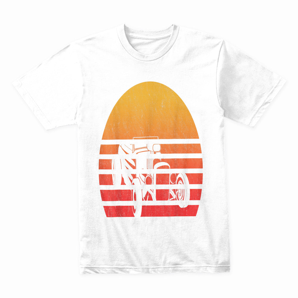 Vintage Retro Sunset Hot Rod T-Shirt – Classic Car Design with Bold Sunset Colors