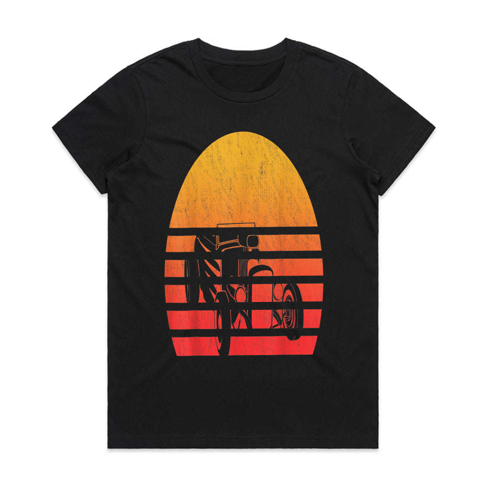 Vintage Retro Sunset Hot Rod T-Shirt – Classic Car Design with Bold Sunset Colors
