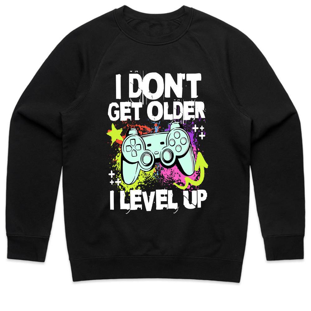 I Don’t Get Older, I Level Up - Fun Gamer Birthday T-Shirt