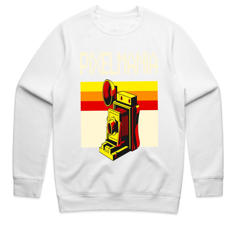 Retro Pixel Mania T-Shirt – Vintage Camera Aesthetic
