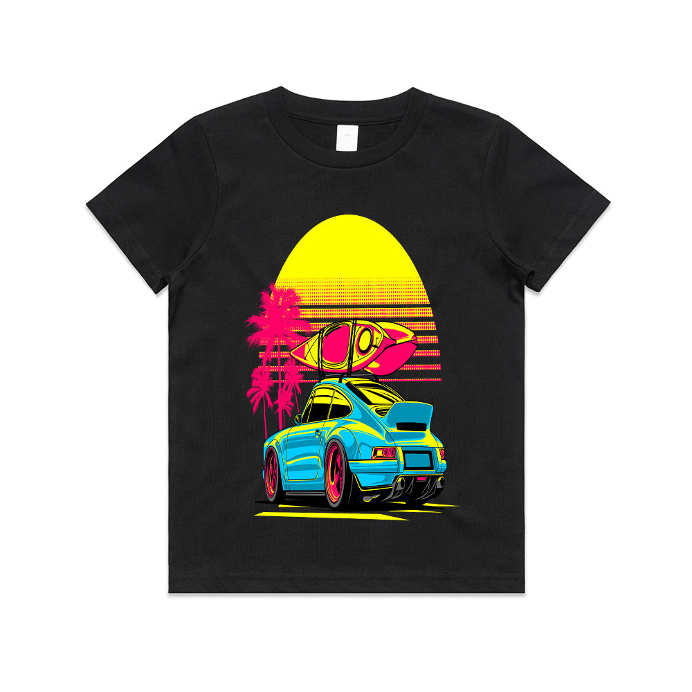 Retro Sunset Porsche – Surf & Drive T-Shirt