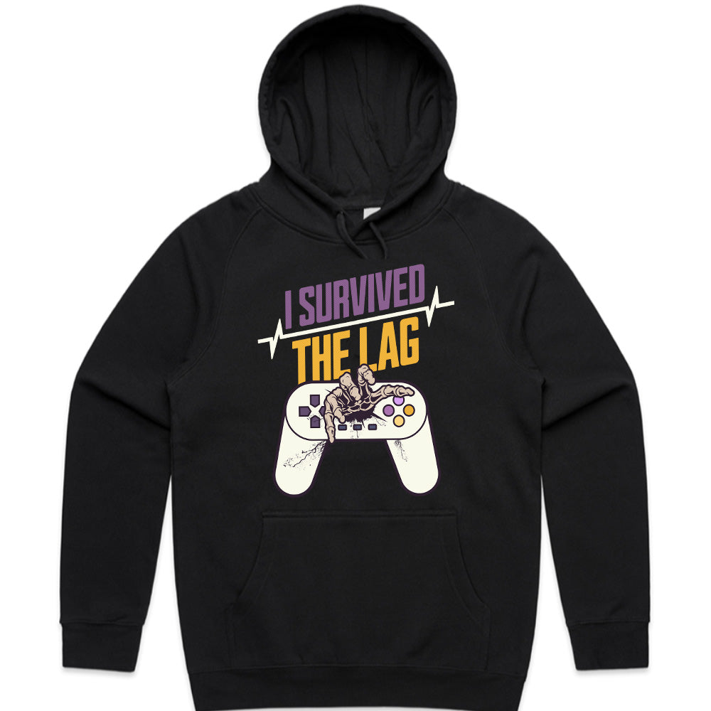 "I Survived The Lag – Funny Gamer Battle T-Shirt"