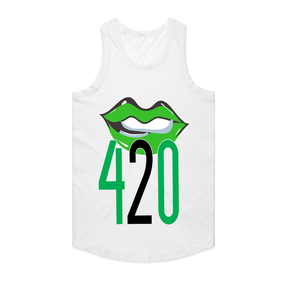Lip Service: Smoky 420 Kiss Tee