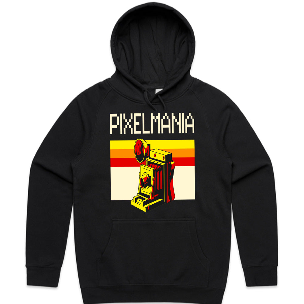 Retro Pixel Mania T-Shirt – Vintage Camera Aesthetic